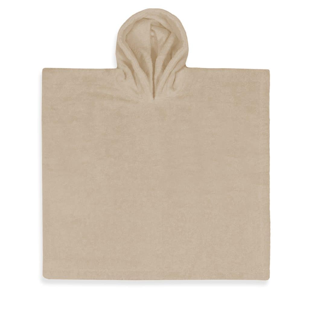 Badponcho beige met naam geborduurd.